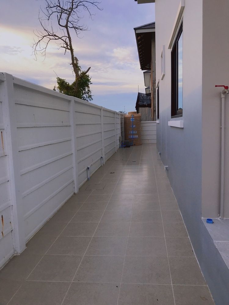 ภาพแบบบ้าน-โมเดิร์น สองชั้น 3 ห้องนอน