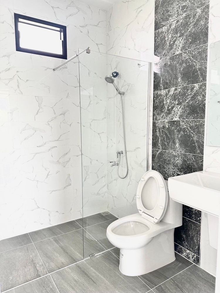 ภาพแบบบ้าน-โมเดิร์น สองชั้น 3 ห้องนอน