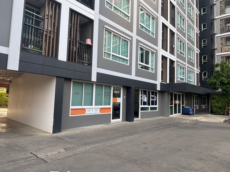 ภาพแบบบ้าน-ห้อง Shop ใต้คอนโด