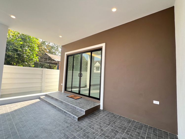 ภาพแบบบ้าน-Modern Townhome