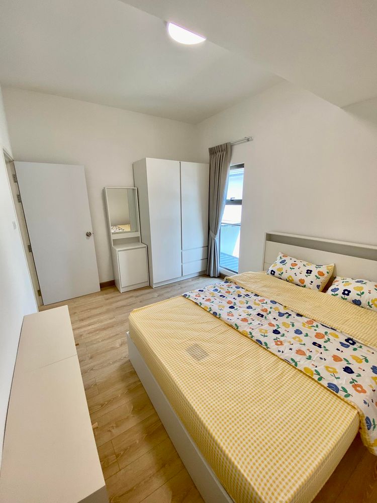 ภาพแบบบ้าน-บ้านแฝด 2 ชั้น หน้ากว้าง จอดรถ 3 คัน