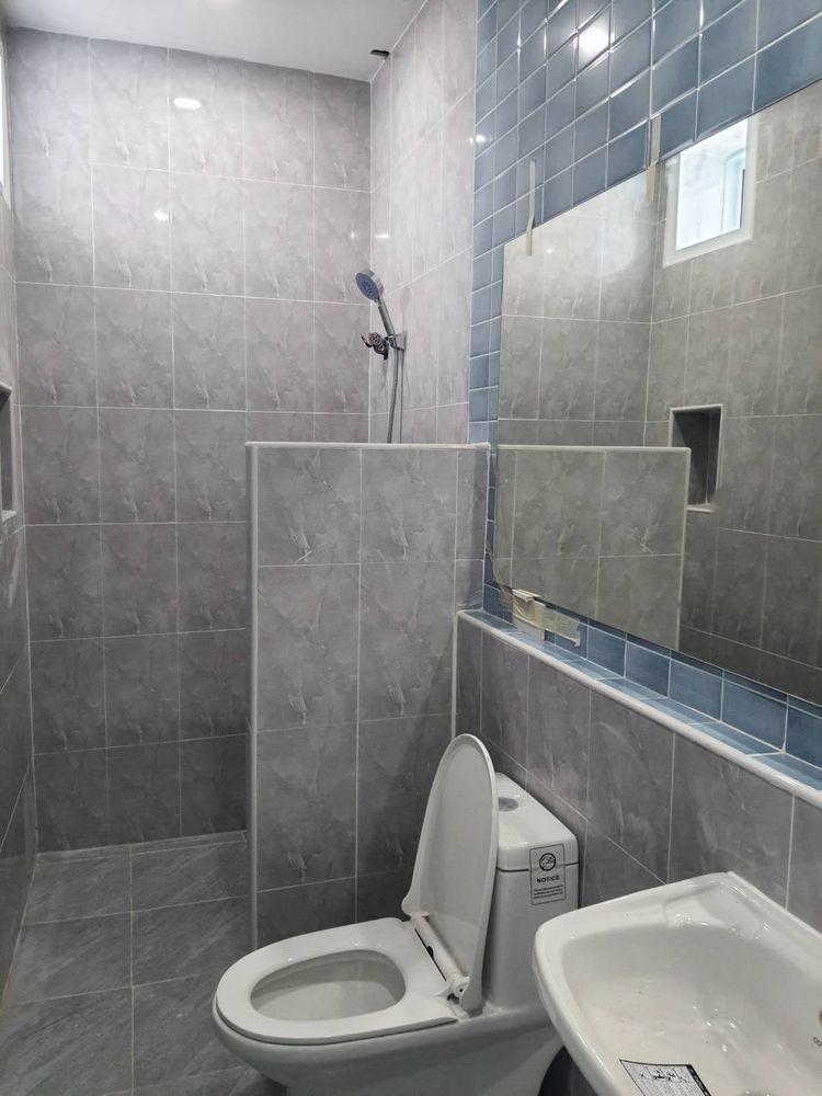 ภาพแบบบ้าน-บ้านเดี่ยวหลังใหญ่ สไตล์มินิมอลปั้นหยา