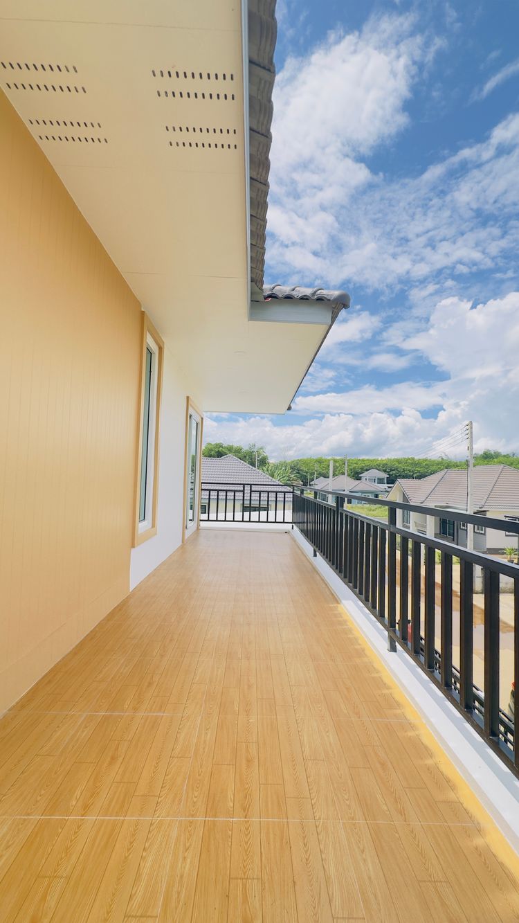 ภาพแบบบ้าน-บ้าน 2 ชั้น ใกล้สนามบิน