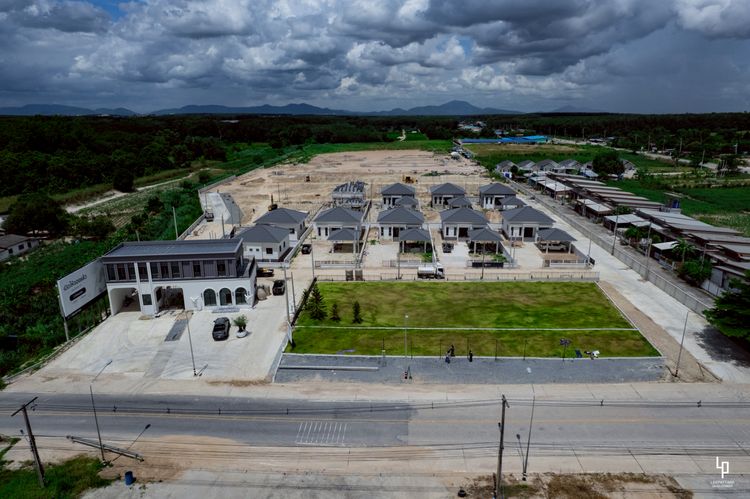 ภาพแบบบ้าน-โครงการเดอะวิลเลจ 15