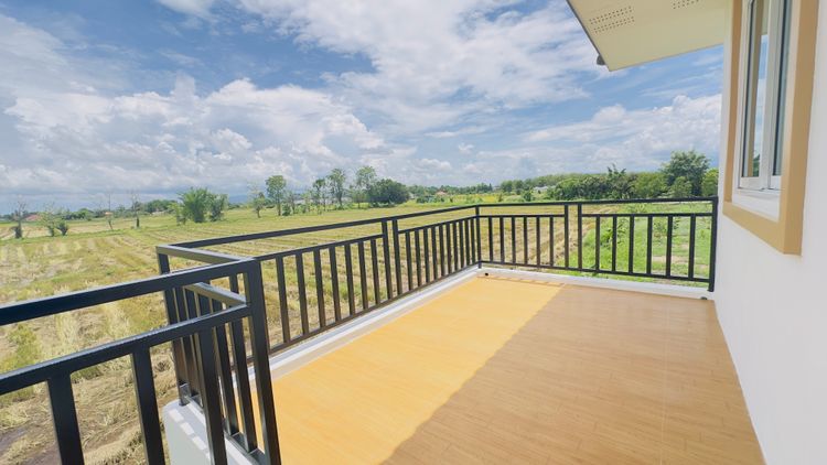 ภาพแบบบ้าน-บ้าน 2 ชั้น ใกล้สนามบิน