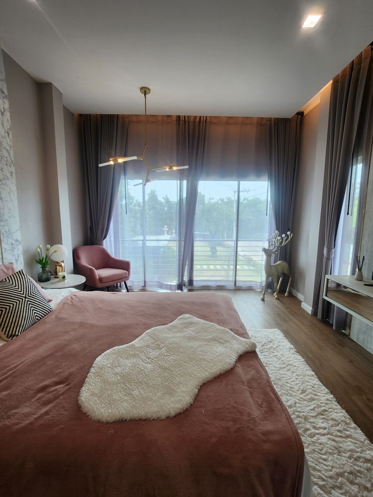 ภาพแบบบ้าน-บ้านเดี่ยว 2 ชั้น หน้ากว้าง 10 เมตร - พร้อมเข้าอยู่