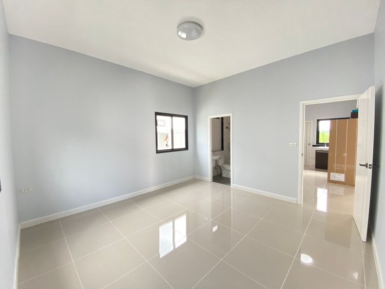 ภาพแบบบ้าน-แบบบ้านสไตล์ลัคชูรี่ เฮ้าส์ ยูโรเปี่ยน โมเดิร์น ไทป์ E-Emmaline