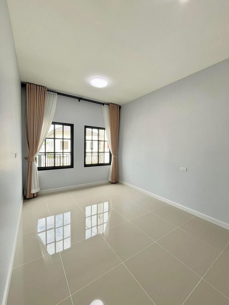 ภาพแบบบ้าน-แบบบ้านสไตล์ลัคชูรี่ เฮ้าส์ ยูโรเปี่ยน โมเดิร์น ไทป์ F-Francis