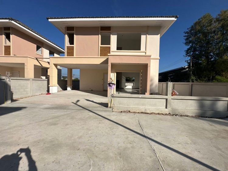 ภาพแบบบ้าน-แบบบ้านสไตล์อิงลิชลัคชูรี่ ไทป์เอ