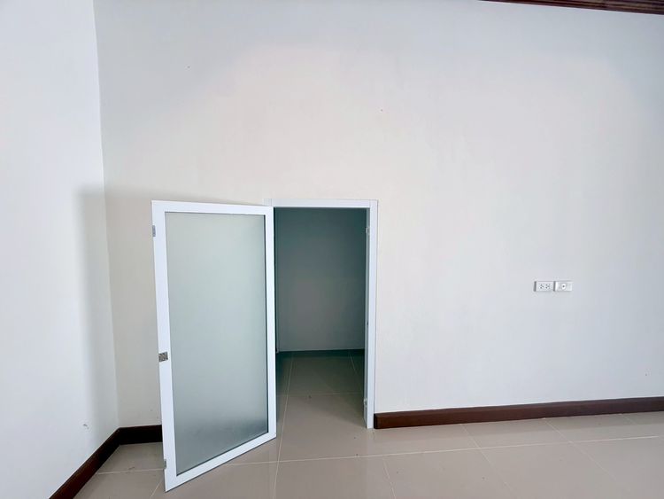 ภาพแบบบ้าน-ทาวน์โฮมสไตล์โมเดิร์น