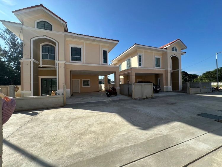 ภาพแบบบ้าน-แบบบ้านสไตล์อิงลิชลัคชูรี่ ไทป์บี