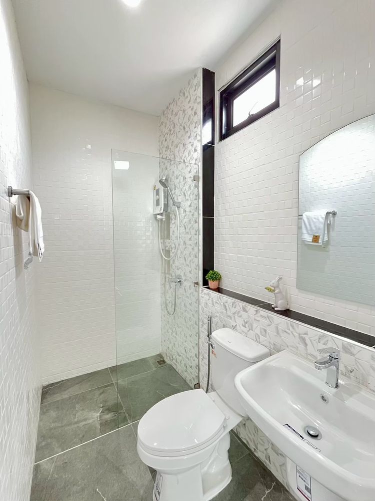 ภาพแบบบ้าน-แบบบ้านสไตล์ลัคชูรี่ เฮ้าส์ ยูโรเปี่ยน โมเดิร์น ไทป์ E-Emmaline