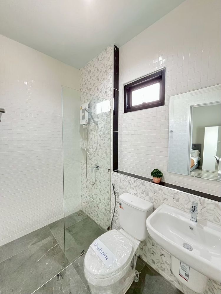 ภาพแบบบ้าน-แบบบ้านสไตล์ลัคชูรี่ เฮ้าส์ ยูโรเปี่ยน โมเดิร์น ไทป์ F-Francis