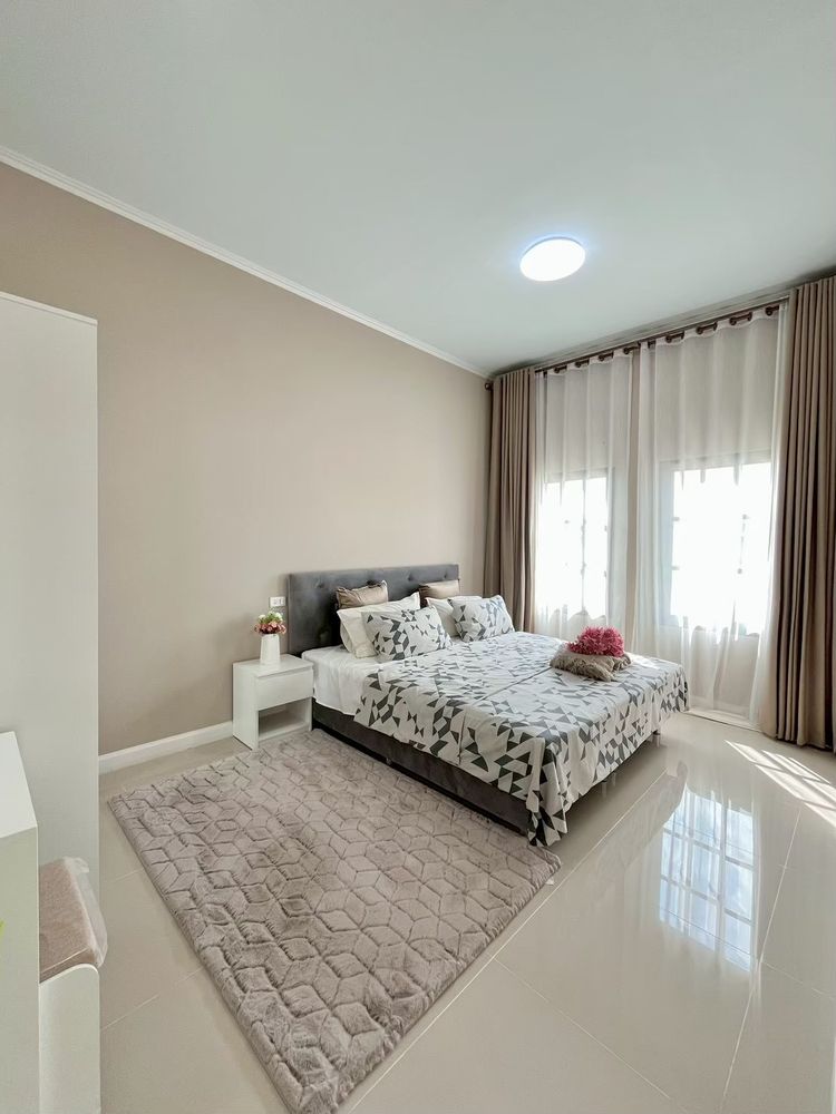 ภาพแบบบ้าน-แบบบ้านสไตล์ลัคชูรี่ เฮ้าส์ ยูโรเปี่ยน โมเดิร์น ไทป์ F-Francis