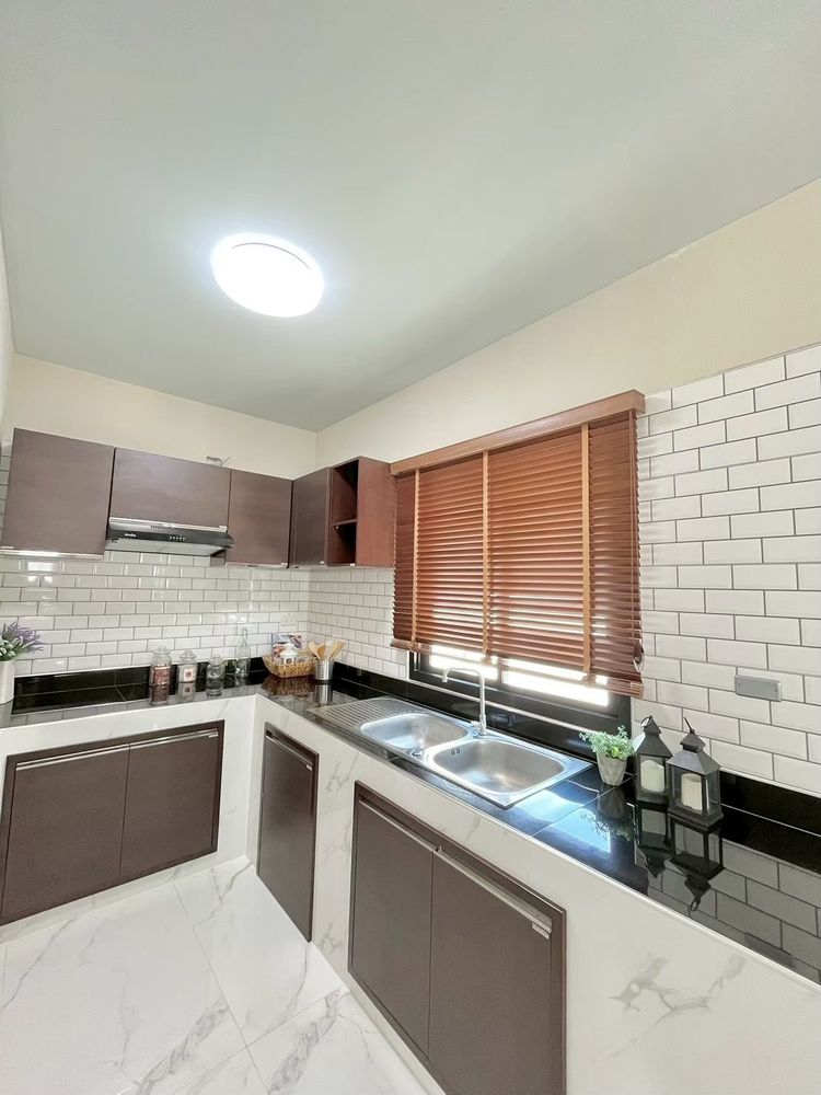 ภาพแบบบ้าน-แบบบ้านสไตล์ลัคชูรี่ เฮ้าส์ ยูโรเปี่ยน โมเดิร์น ไทป์ C-Cayla