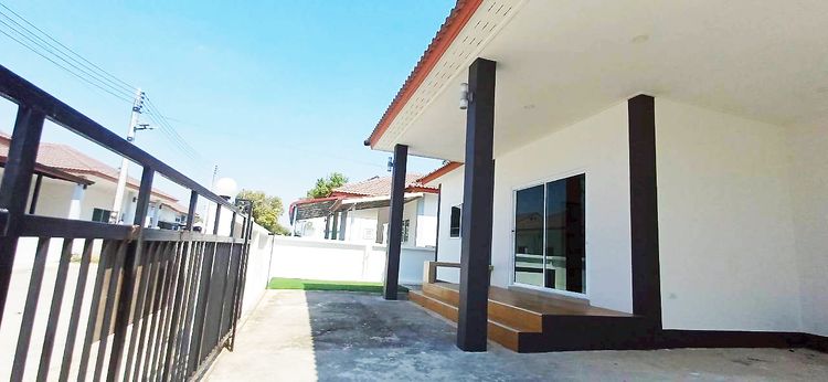 ภาพแบบบ้าน-มารวย752-7 ปั้นหยาธรรมดา [ Ordinary Hip Roof ]