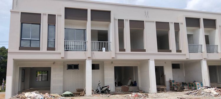 ภาพแบบบ้าน-ทาวน์โฮม พรีเมี่ยม