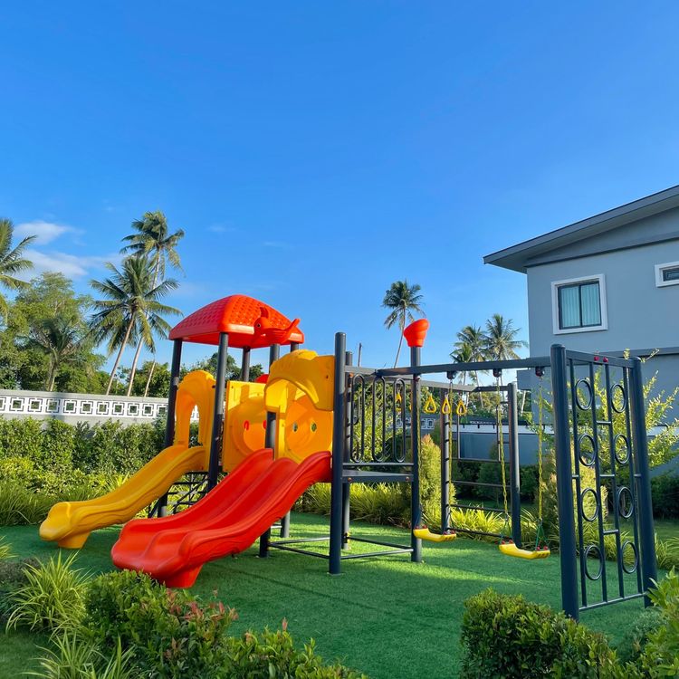 ภาพแบบบ้าน-บ้านแฝดสองชั้น (ฟังก์ชั่นบ้านเดี่ยว)