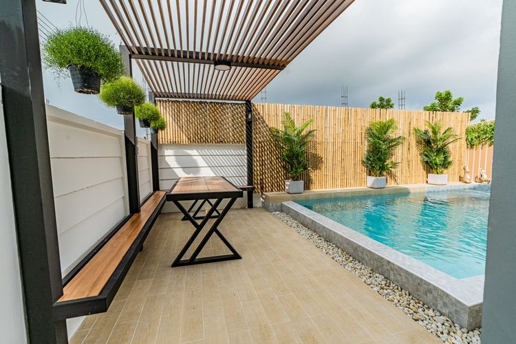 ภาพแบบบ้าน-บ้านเดี่ยว 2 ชั้น พร้อมสระว่ายน้ำ บ้านพร้อมเฟอร์นิเจอร์