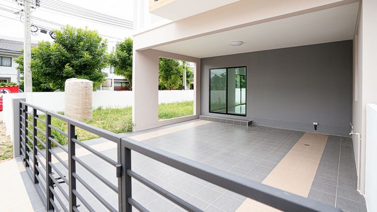 ภาพแบบบ้าน-ทาวน์โฮม 2 ชั้น หน้ากว้าง 5.7 เมตร