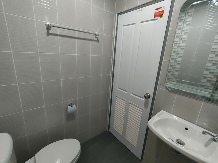 ภาพแบบบ้าน-ทาวน์โฮม สไตล์โมเดิร์น