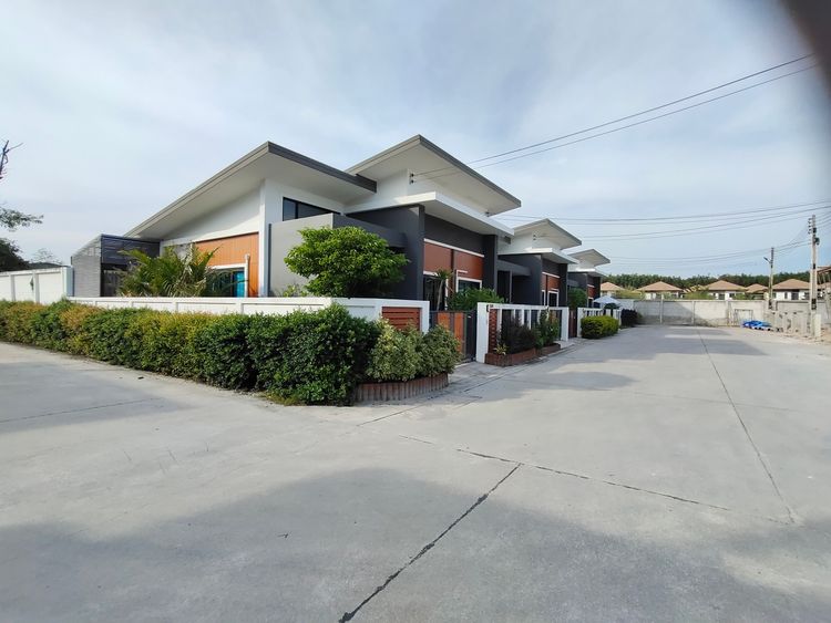 ภาพแบบบ้าน-ทาวน์โฮมชั้นเดียว 2 ห้องนอน 1 ห้องน้ำ