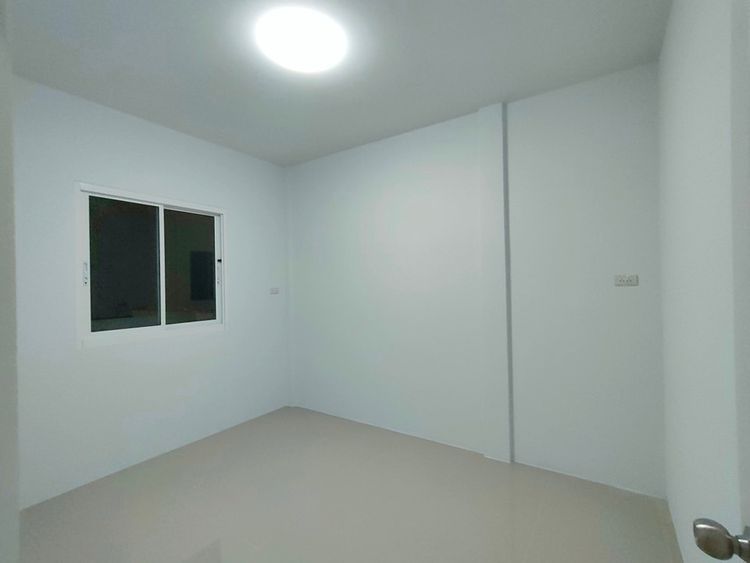 ภาพแบบบ้าน-ทาวน์โฮม สไตล์โมเดิร์น