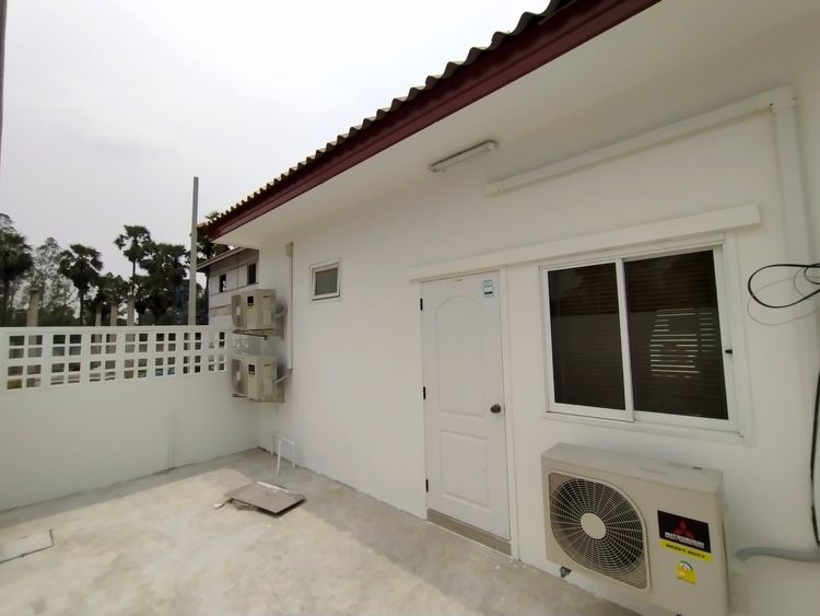 ภาพแบบบ้าน-หมู่บ้านบูรพา พานทอง