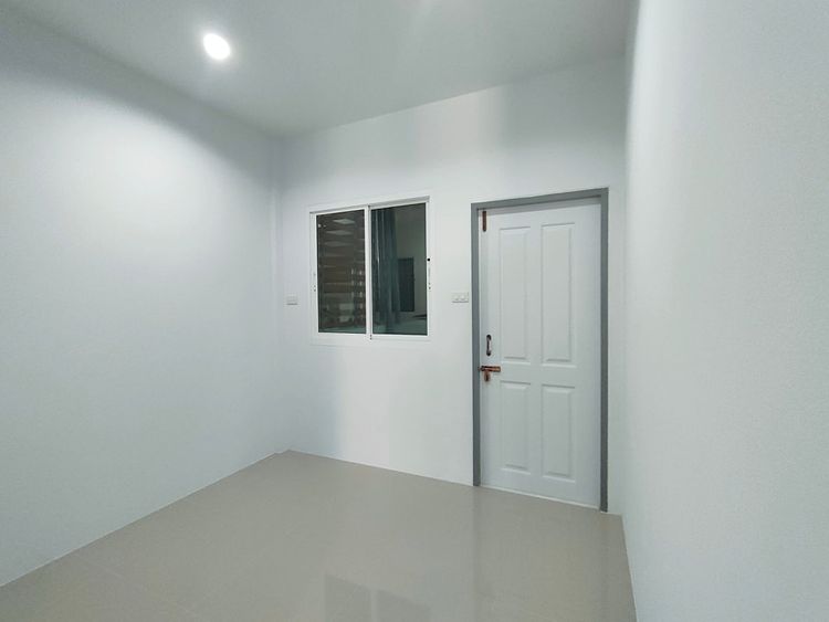 ภาพแบบบ้าน-ทาวน์โฮม สไตล์โมเดิร์น