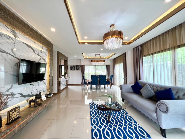 ภาพแบบบ้าน-เปิดขายบ้านตัวอย่าง เฟอร์ครบ บ้านแฝด 2 ชั้น