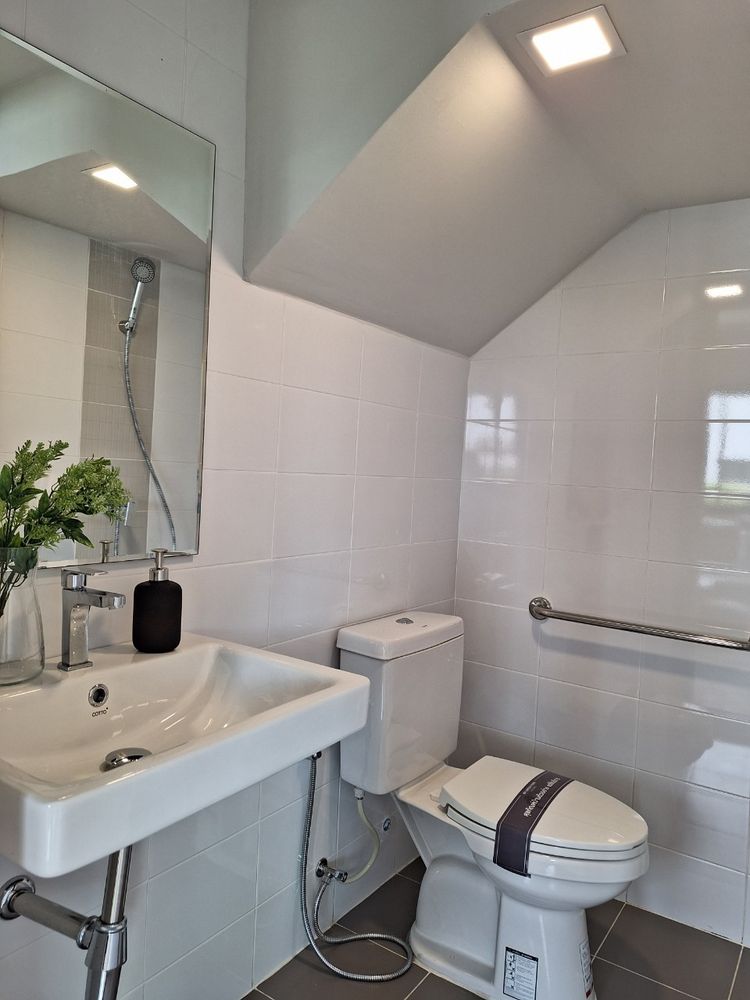 ภาพแบบบ้าน-ทาวน์โฮม 2 ชั้น (Type B)ฺ