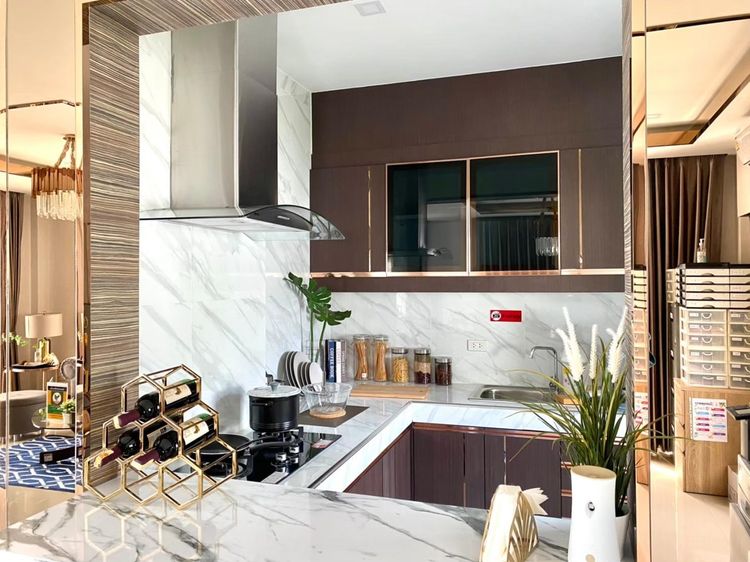 ภาพแบบบ้าน-เปิดขายบ้านตัวอย่าง เฟอร์ครบ บ้านแฝด 2 ชั้น