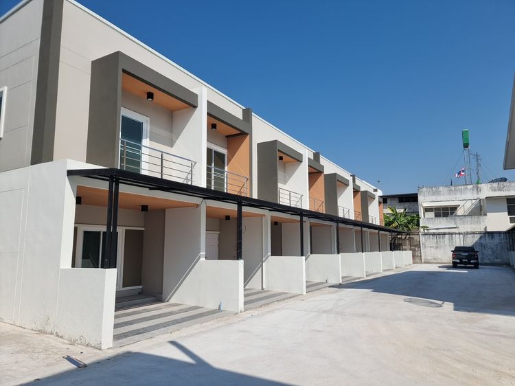 ภาพแบบบ้าน-แบบ 1 หน้ากว้าง 4.5 เมตร ลึก 17 เมตร