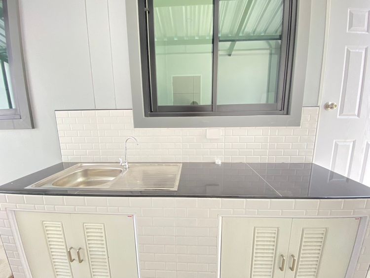 ภาพแบบบ้าน-บ้านเดี่ยวชั้นเดียว พร้อมดาดฟ้าชั้นลอย