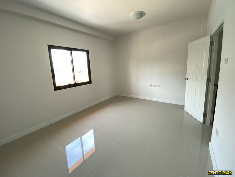 ภาพแบบบ้าน-ทาวน์โฮมสองชั้นหน้ากว้าง 4 เมตร