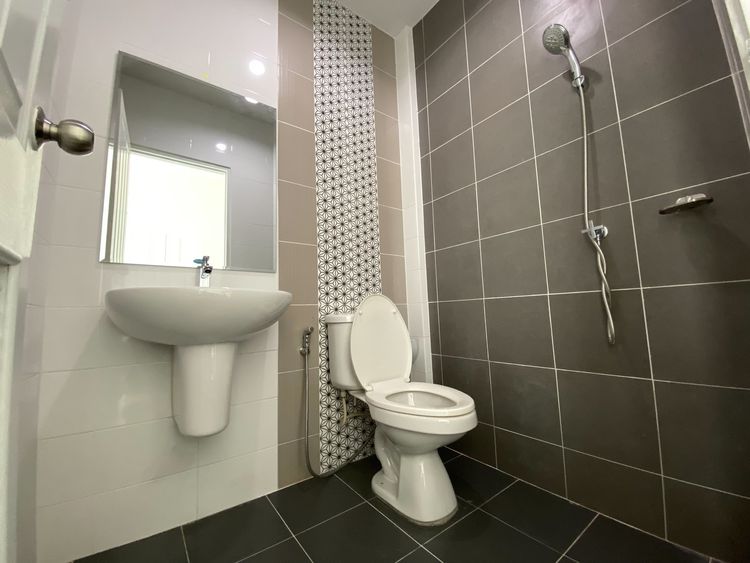 ภาพแบบบ้าน-ทาวน์โฮมสองชั้นหน้ากว้าง 4 เมตร (หลังหัวมุม)