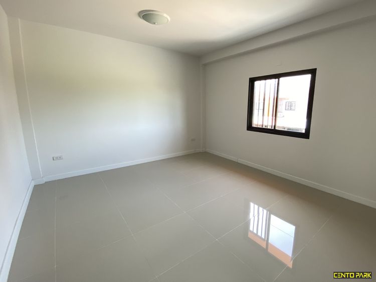 ภาพแบบบ้าน-ทาวน์โฮมสองชั้นหน้ากว้าง 4 เมตร