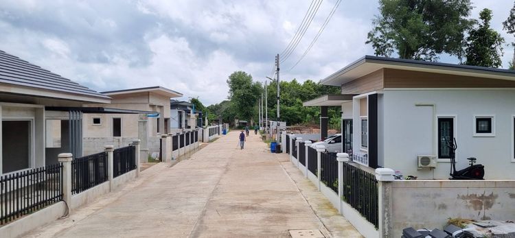 ภาพแบบบ้าน-บ้านเดี่ยวก่อนถึง ม.อุบลฯ บ้านสั่งสร้างคุณภาพบ้านโครงการ 1แปลงสุดท้าย