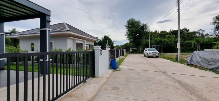 ภาพแบบบ้าน-บ้านเดี่ยวก่อนถึง ม.อุบลฯ บ้านสั่งสร้างคุณภาพบ้านโครงการ 1แปลงสุดท้าย