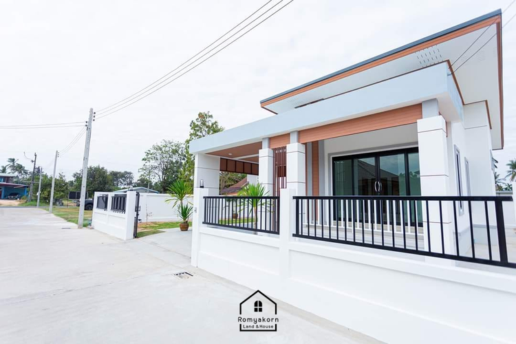 ภาพแบบบ้าน-บ้านรมยกร