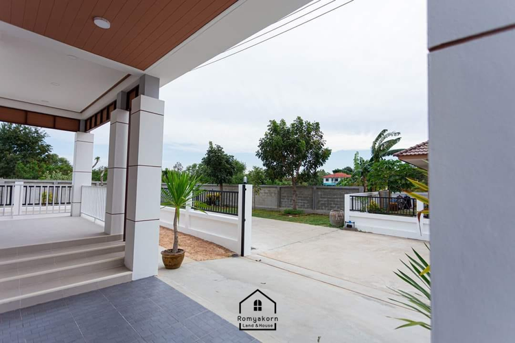 ภาพแบบบ้าน-บ้านรมยกร