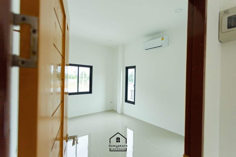 ภาพแบบบ้าน-บ้านรมยกร