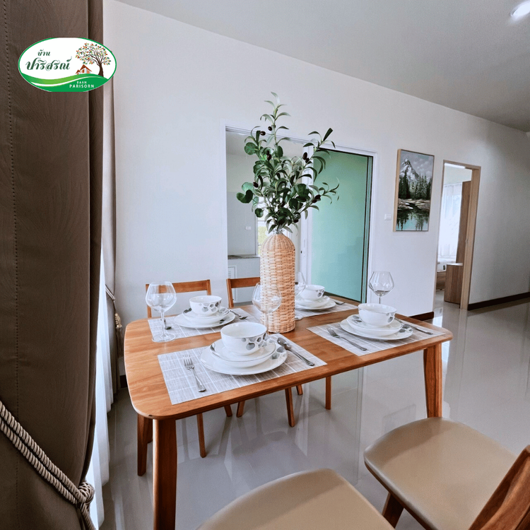 ภาพแบบบ้าน-บ้านพร้อมเฟอร์นิเจอร์และของตกแต่ง