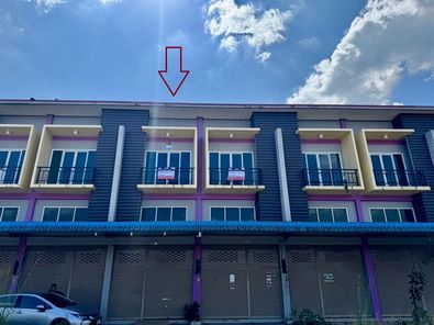 ขายอาคารพาณิชย์ 2 ชั้น ราคา 2.4 ล้านบาท ในอำเภอชาติตระการ