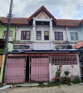 ขายทาวน์เฮ้าส์ 2 ชั้น ในโครงการวารินทาวน์เฮ้าส์ ราคา 805,000 บาท ในอำเภอวารินชำราบ