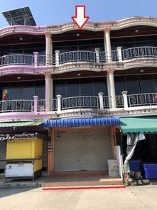 ขายอาคารพาณิชย์ 3 ชั้น ในโครงการอุดมกิตต์ 2 ราคา 3.63 ล้านบาท ในอำเภอศรีราชา