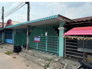 ขายทาวน์เฮ้าส์ 1 ชั้น ในโครงการ ฉัตรแก้ว ราคา 8.95 แสนบาท ในอำเภอเมืองพิษณุโลก