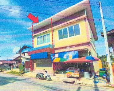 ขายอาคารพาณิชย์ 2ชั้น ราคา 1.70ล้านบาท ในอำเภอชนบท