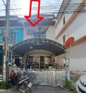 ขายทาวน์เฮ้าส์ 2 ชั้น ในโครงการพิรัญญา ราคา 1.5 ล้านบาท ในอำเภอศรีราชา