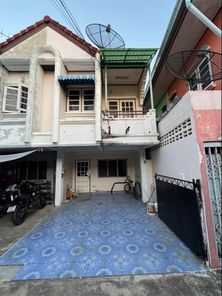 ขายทาวน์เฮ้าส์ 2 ชั้น ราคา 1.4 ล้านบาท ในอำเภอเมืองพิษณุโลก